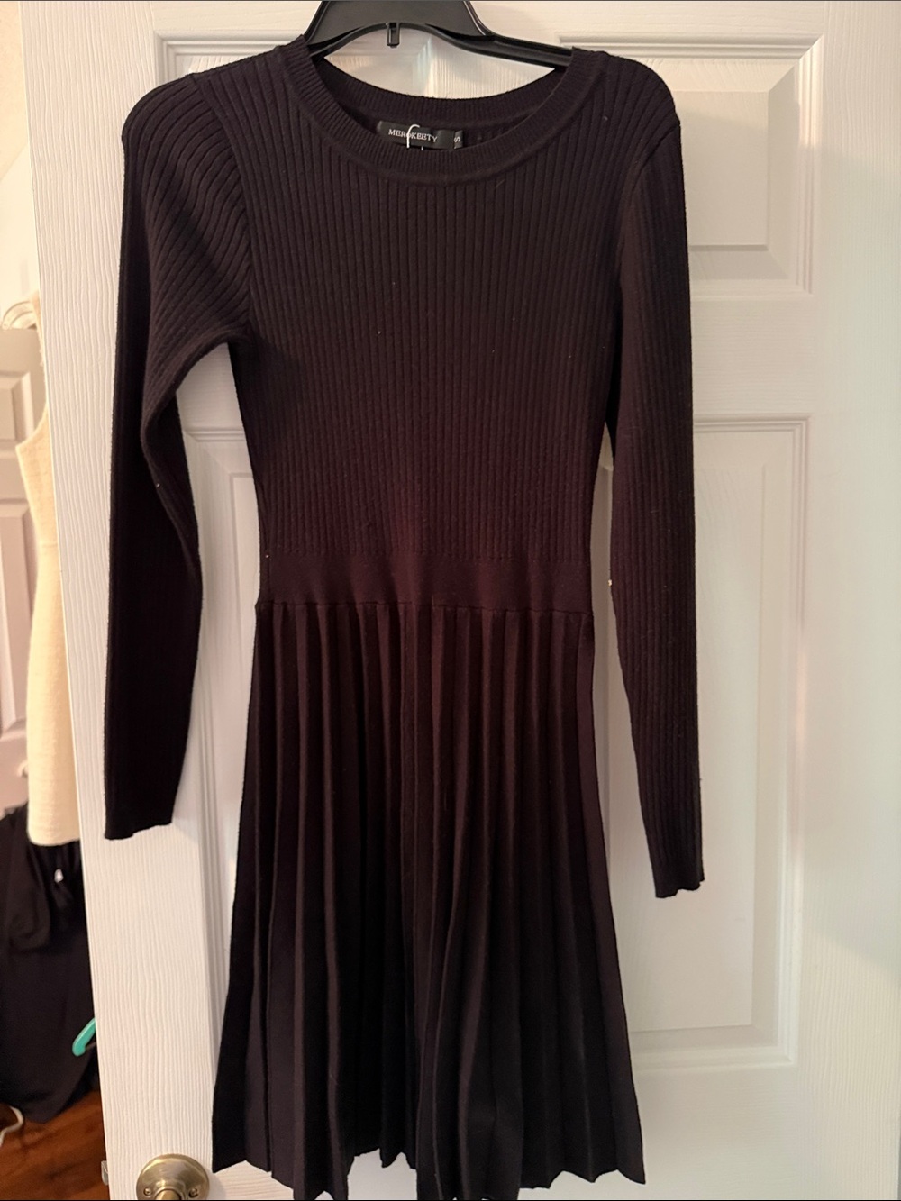 Miss Selfridge Black Ribbed Knit Pleated Long-Sleeve Dress